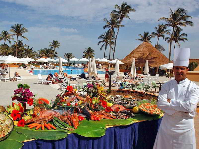 Sunbeach Hotel & Resort Bakau 外观 照片
