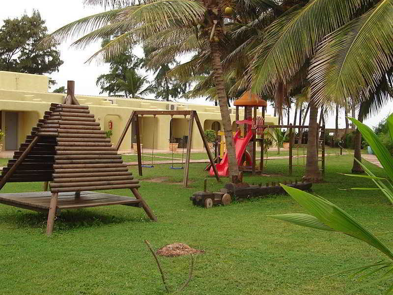 Sunbeach Hotel & Resort Bakau 外观 照片